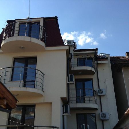 Guest House Luchi Varshets (Montana) Exterior foto